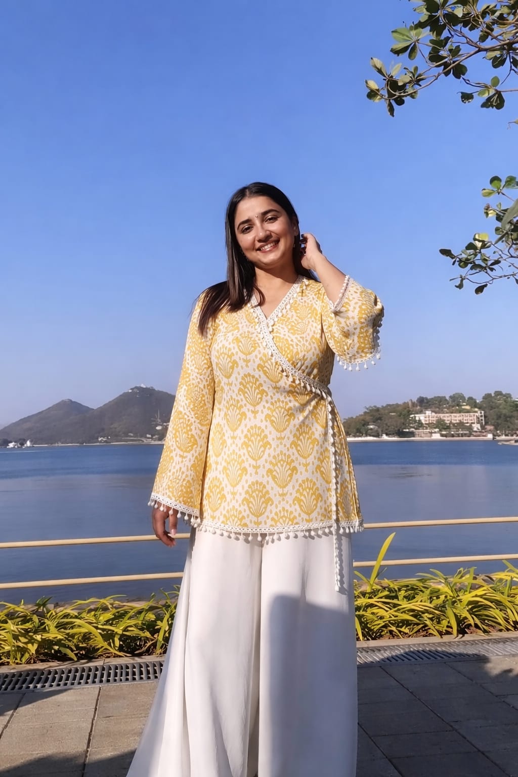 Beutiful Bell Sleeves Kurti
